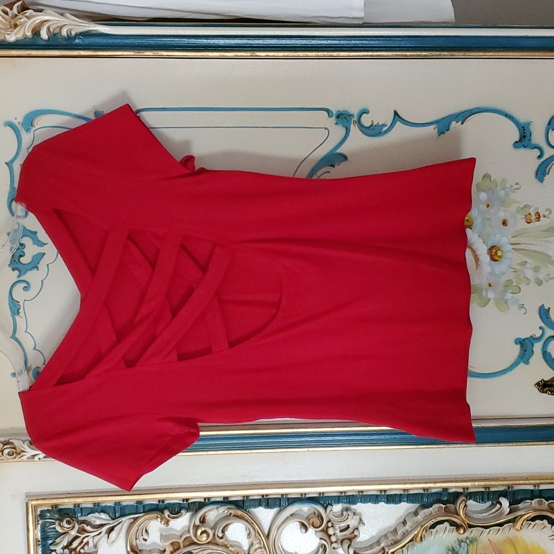 Backless Red Top